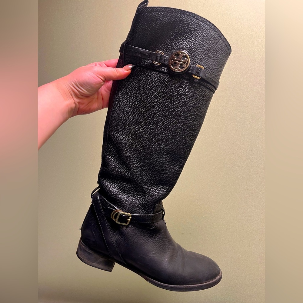 Tory Burch riding boots with gold hardware. Size 9.5 women’s. Gorgeous!